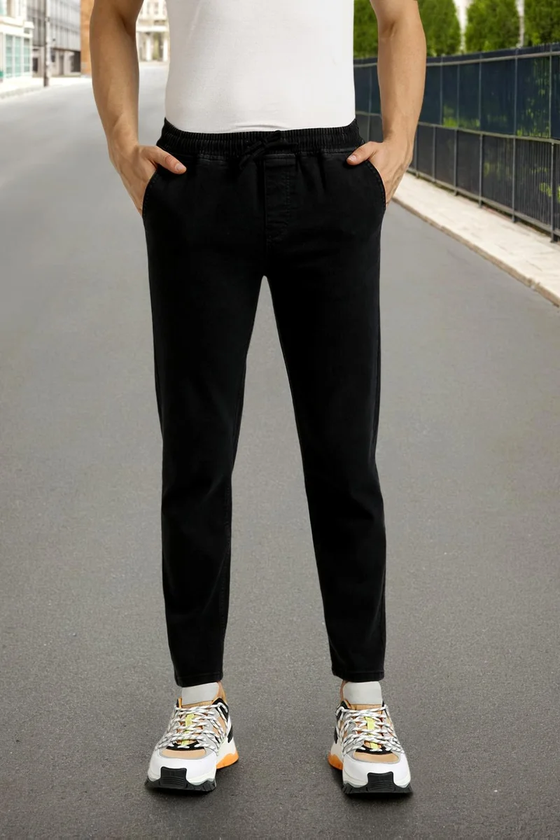 Urbano Fashion Men's Black Regular Fit Washed Jogger Jeans Stretchable